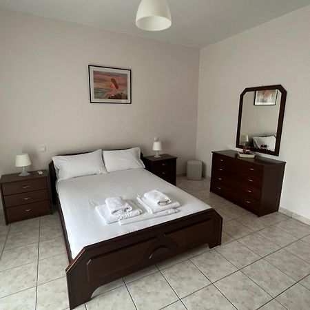 Alexandra' S Apartments Платария Экстерьер фото
