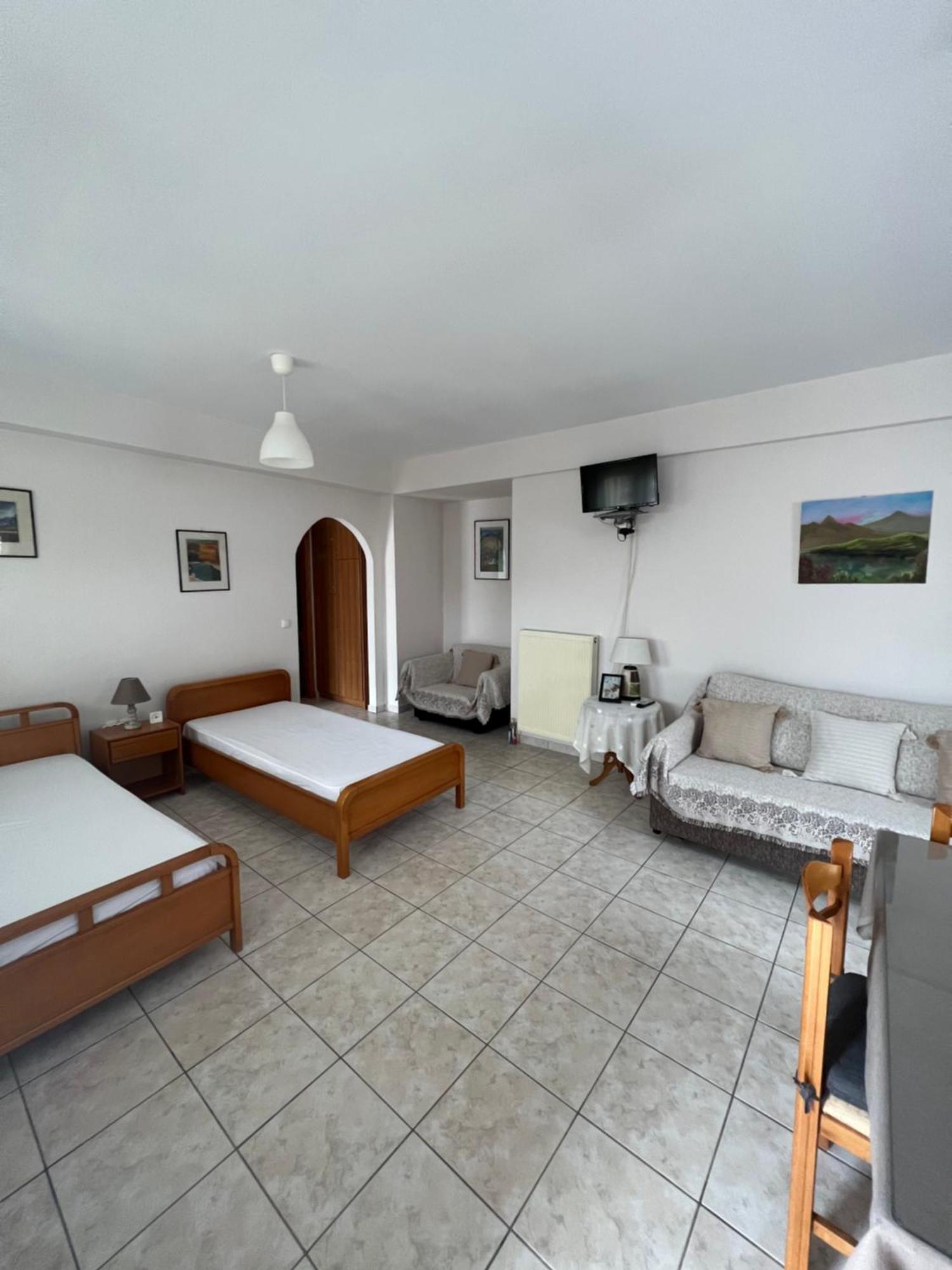 Alexandra' S Apartments Платария Экстерьер фото